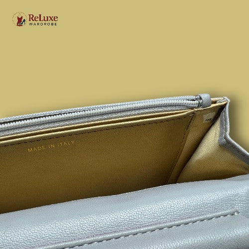 CHANEL Wallet on Chain leather clutch bag